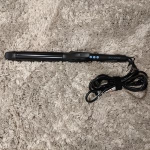 1.25 Bio Ionic Long Barrel Curling Iron